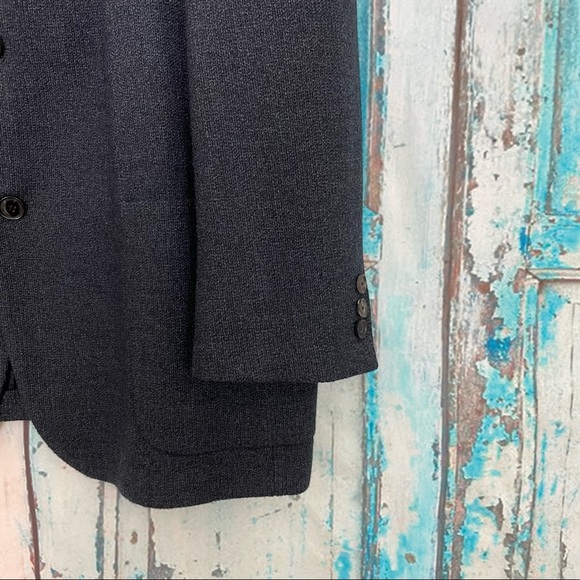 Hugo Boss Wool and Cashmere Blazer 46R - Picture 3 of 11